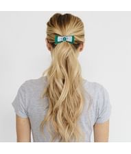 Sæt med hårklips med våbenskjold og hårelastik i Slytherins farver