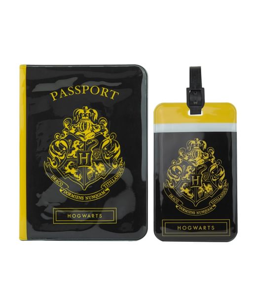 Hogwarts bagagemærke og pascover.