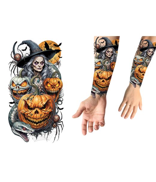 Tatuering med pumpa och häxa