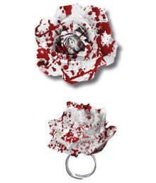 Ring m blodig blomst